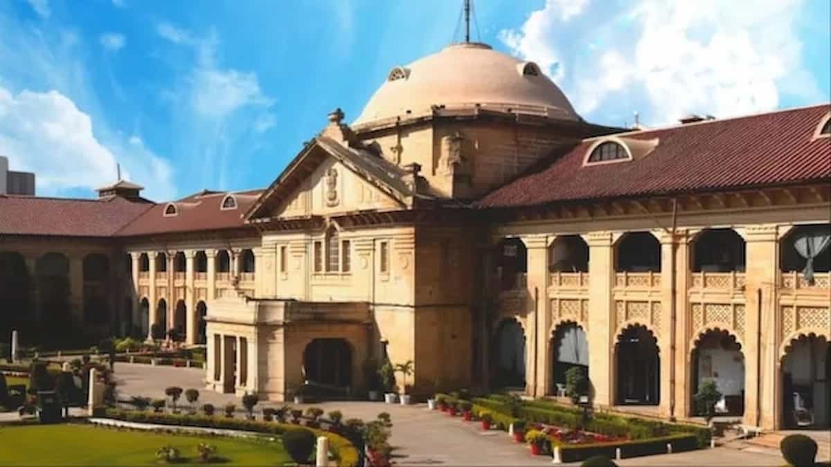 ग्राम प्रधानों को प्रशासक बनाने के फैसले पर आज सुप्रीम फैसला! इलाहाबाद हाईकोर्ट में होने जा रही है सबसे बड़ी सुनवाई