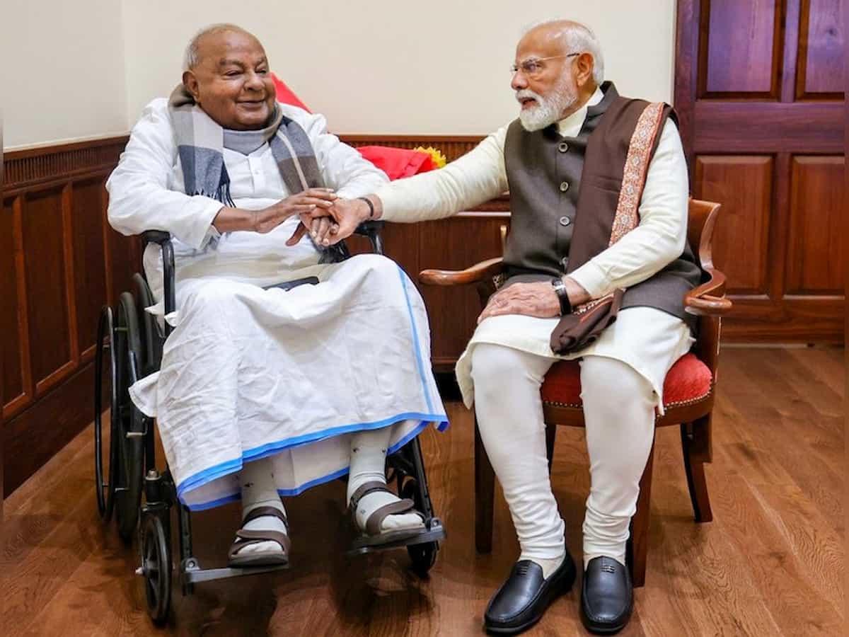 'नेहरू का रिकॉर्ड तोड़ना भारतीय लोकतंत्र की मजबूती है', पूर्व पीएम देवगौड़ा ने की प्रधानमंत्री नरेंद्र मोदी की जमकर तारीफ